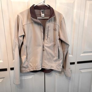 The North Face Women’s M. No rips, zipper works, slight signs of age on sleeve